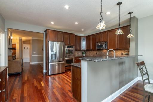 1454 Steeplechase Lane, 18, Eagan, MN 55122