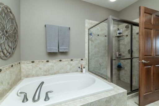 1454 Steeplechase Lane, 18, Eagan, MN 55122