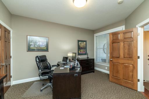 1454 Steeplechase Lane, 18, Eagan, MN 55122