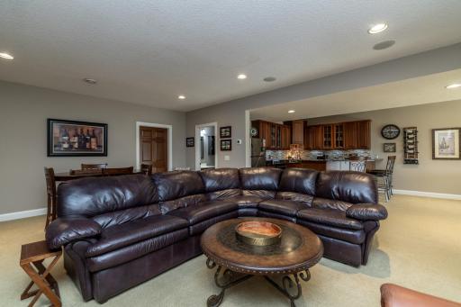 1454 Steeplechase Lane, 18, Eagan, MN 55122
