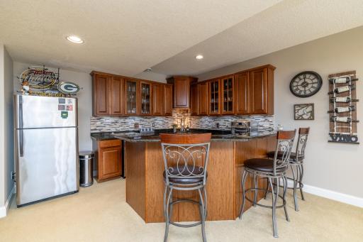 1454 Steeplechase Lane, 18, Eagan, MN 55122