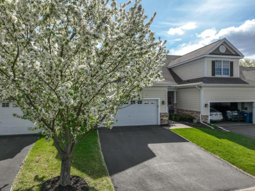 1454 Steeplechase Lane, 18, Eagan, MN 55122