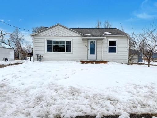 610 15th Street NW, Bemidji, MN 56601