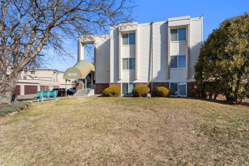 10750 Rockford Road, 313, Minneapolis, MN 55442