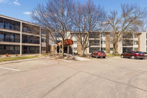 3150 Glen Oaks Avenue - Spacecrafting - 0001.jpg
