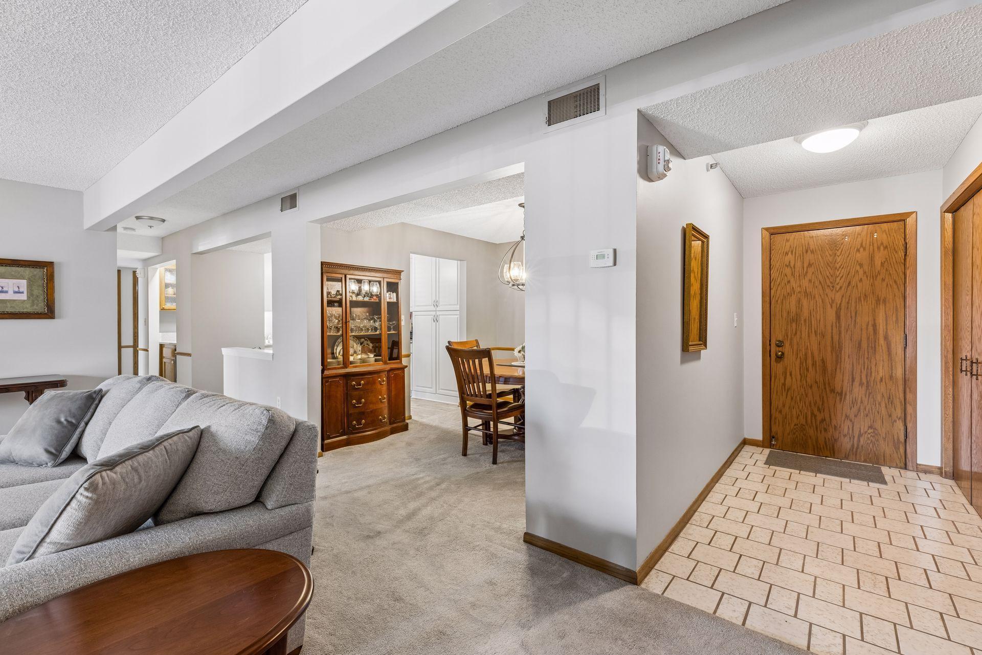 3150 Glen Oaks Avenue - Spacecrafting - 0006.jpg