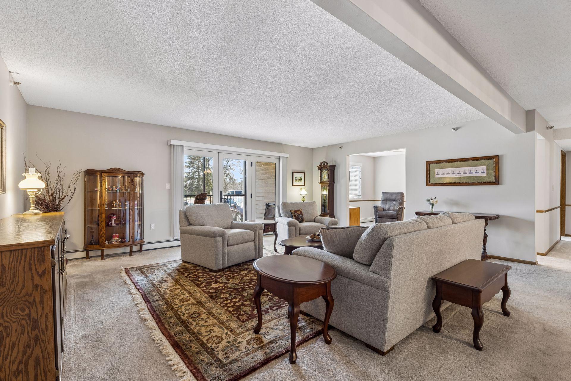 3150 Glen Oaks Avenue - Spacecrafting - 0007.jpg