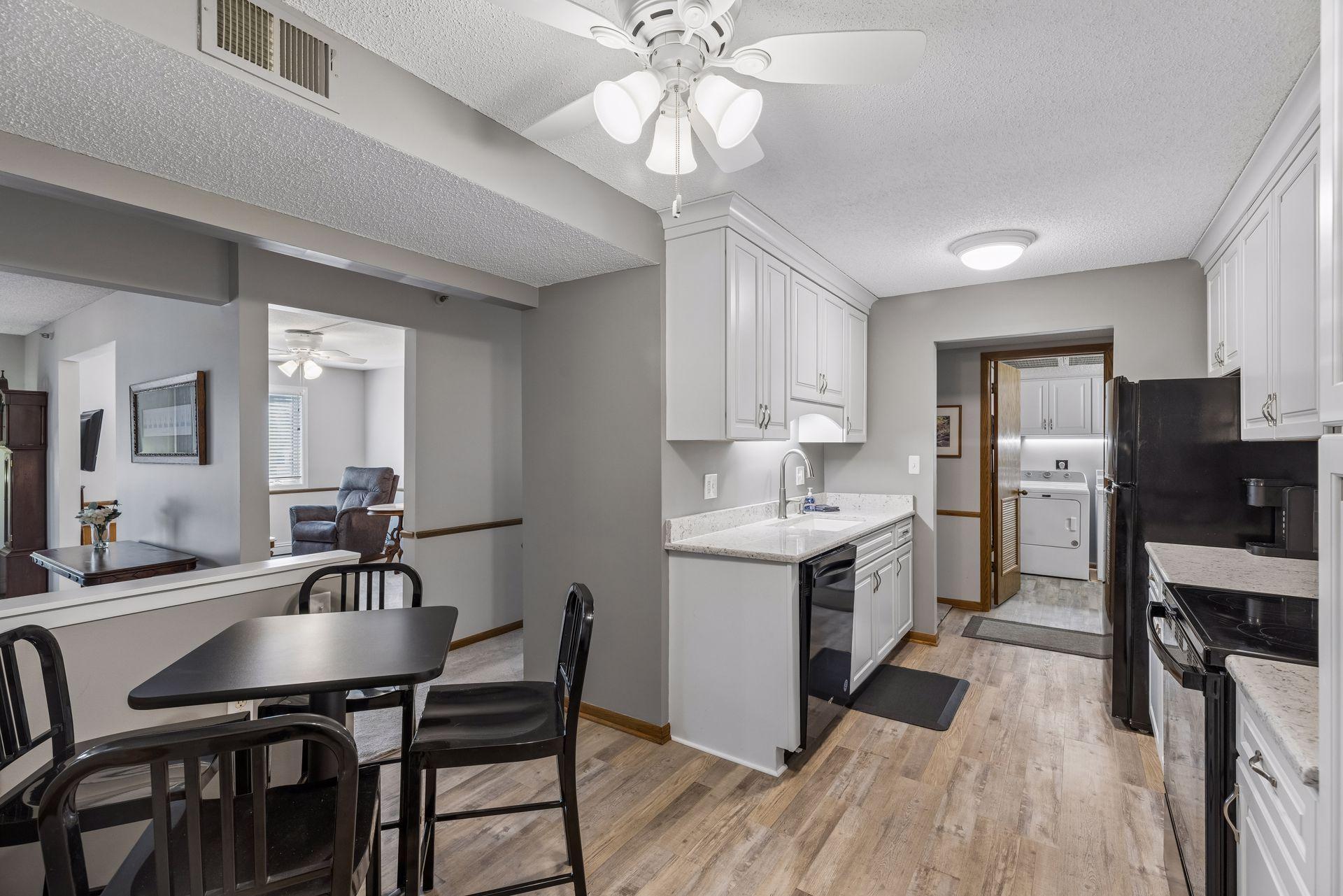 3150 Glen Oaks Avenue - Spacecrafting - 0015.jpg