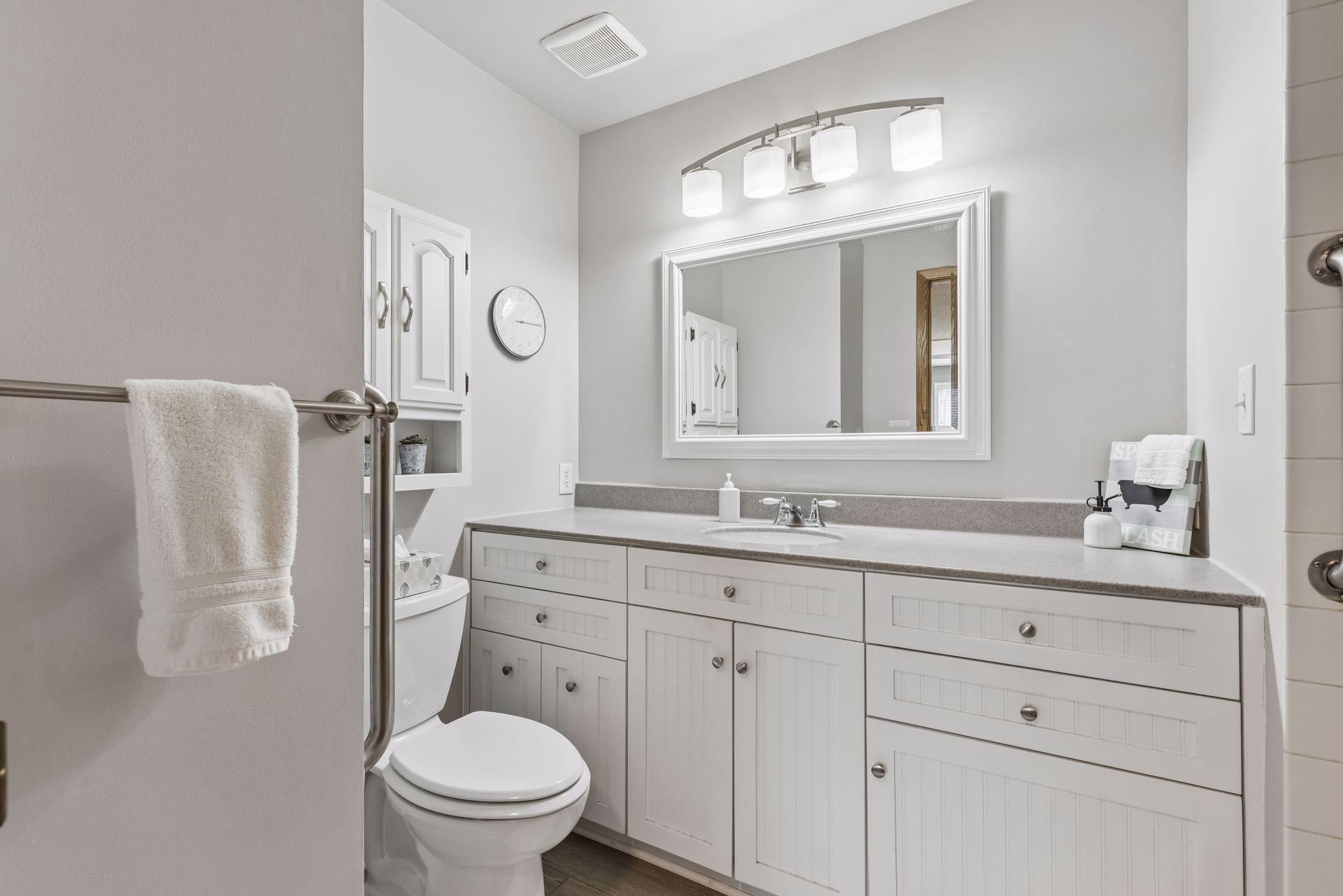 3150 Glen Oaks Avenue - Spacecrafting - 0028.jpg