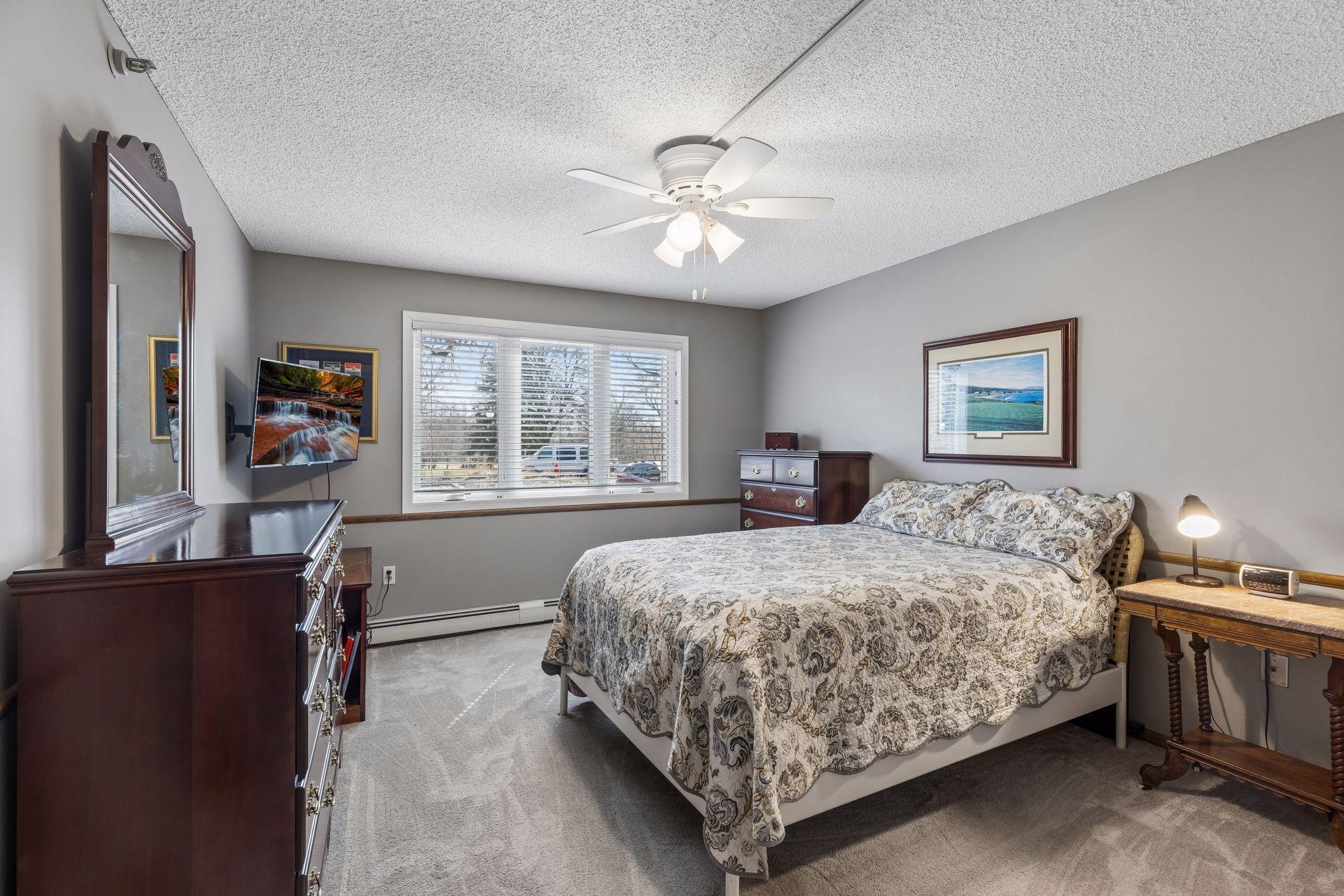 3150 Glen Oaks Avenue - Spacecrafting - 0031.jpg