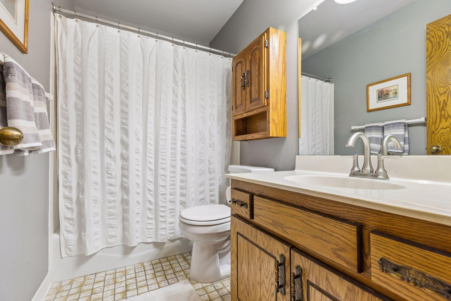 3150 Glen Oaks Avenue - Spacecrafting - 0034.jpg