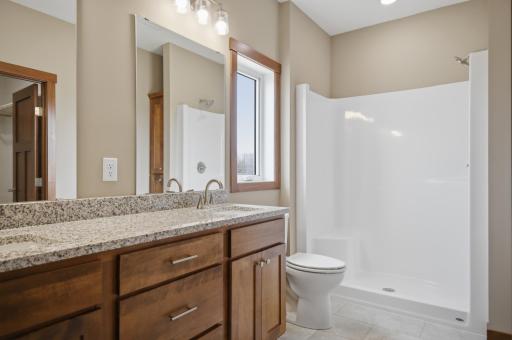 1306 18th Street NE, Austin, MN 55912