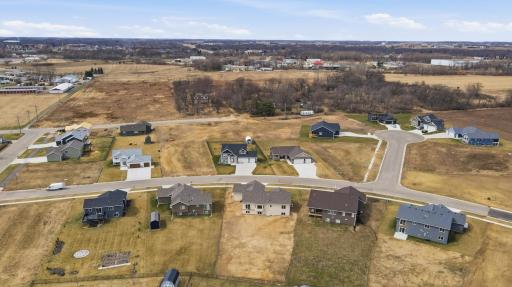 1306 18th Street NE, Austin, MN 55912