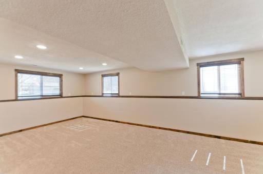 932 Yorkshire Avenue, Rice Lake, WI 54868