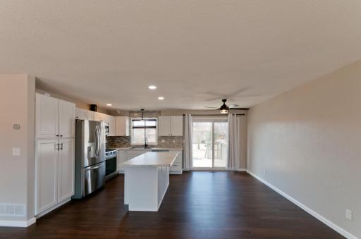 932 Yorkshire Avenue, Rice Lake, WI 54868