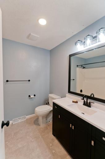 932 Yorkshire Avenue, Rice Lake, WI 54868
