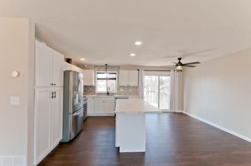 932 Yorkshire Avenue, Rice Lake, WI 54868