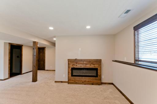 932 Yorkshire Avenue, Rice Lake, WI 54868