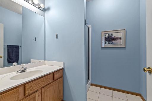 5787 Prairie Ridge Drive, 123, Shoreview, MN 55126