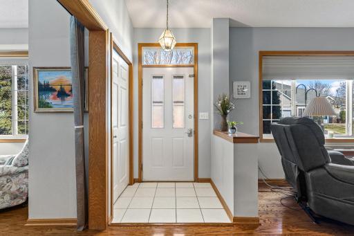 5787 Prairie Ridge Drive, 123, Shoreview, MN 55126