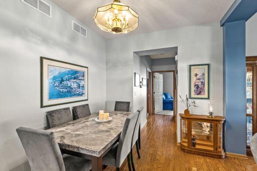5787 Prairie Ridge Drive, 123, Shoreview, MN 55126