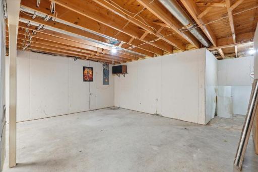 2082 Asplund Road, New Richmond, WI 54017