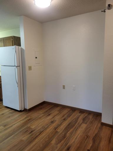 609 Main Street S, 7, Renville, MN 56284