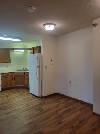 609 Main Street S, 7, Renville, MN 56284