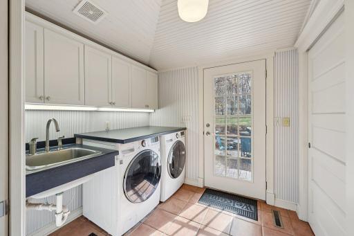15 2nd Avenue SW, Oronoco, MN 55960