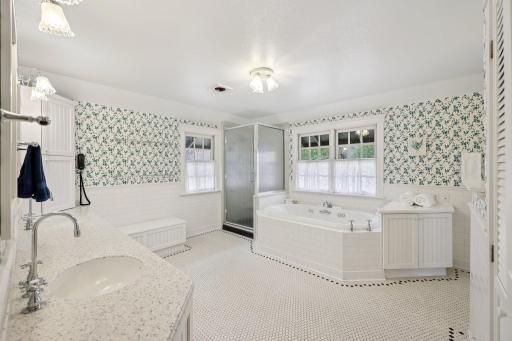 15 2nd Avenue SW, Oronoco, MN 55960