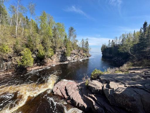 511 Moose Mountain Drive, Tofte, MN 55615
