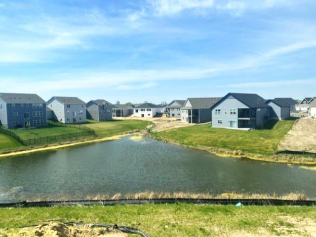 Beautiful backyard views!