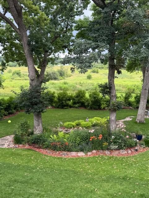 Abundant gardens and wildlife.