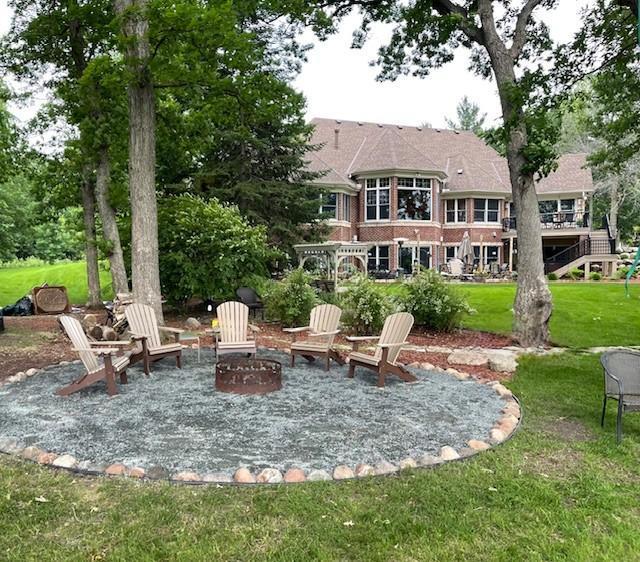 Time to gather around the firepit for campfire stories and marshmallows!