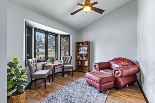 16408 Griffon Trail, Lakeville, MN 55044