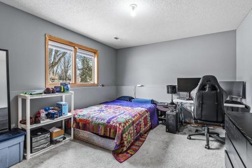 16408 Griffon Trail, Lakeville, MN 55044