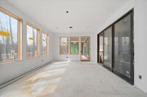 85 Brentwood Avenue, Excelsior, MN 55331
