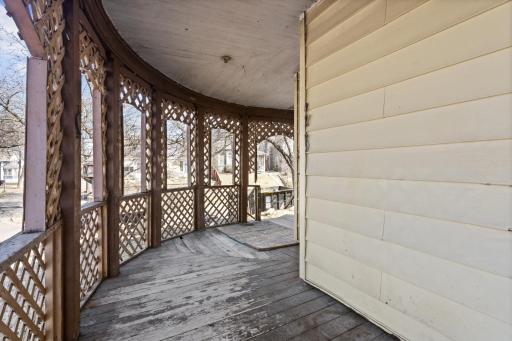 345 Maple Street, Saint Paul, MN 55106