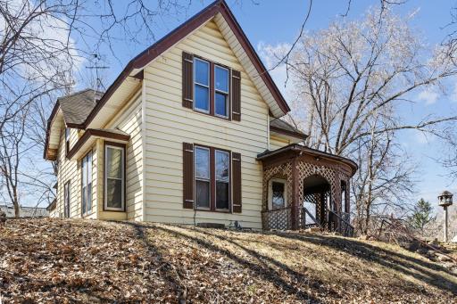 345 Maple Street, Saint Paul, MN 55106