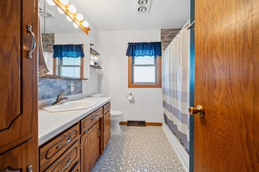 11048 Alcott Drive, Sauk Centre, MN 56378
