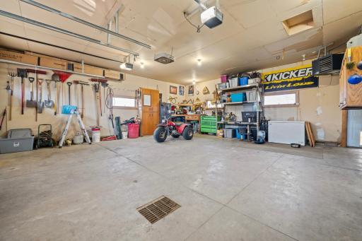 11048 Alcott Drive, Sauk Centre, MN 56378