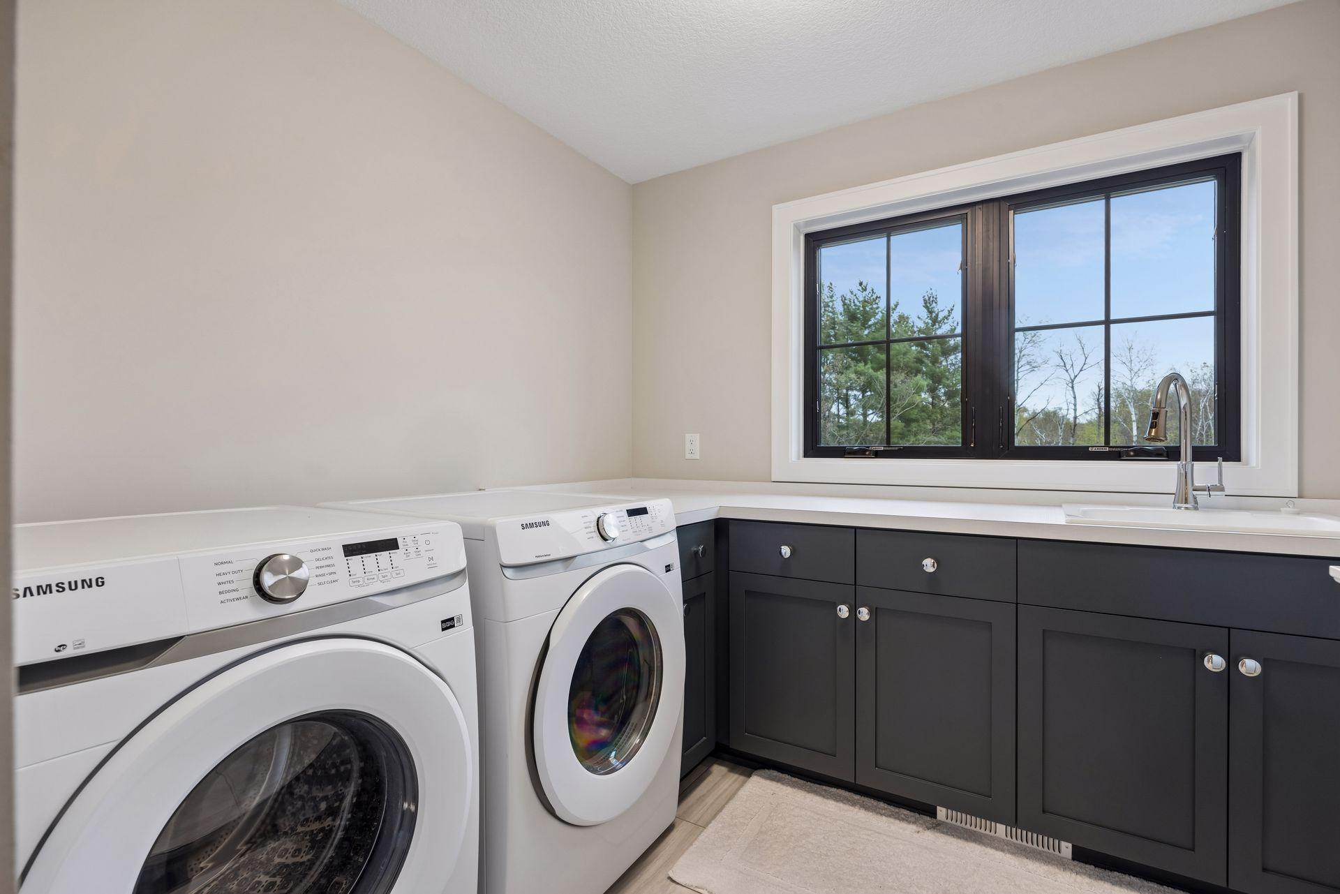 Convenient 2nd floor Laundry