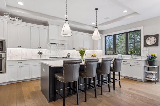11724 Azure Lane, Inver Grove Heights, MN 55077