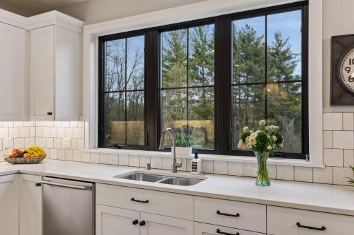 11724 Azure Lane, Inver Grove Heights, MN 55077