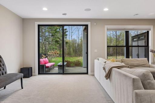 11724 Azure Lane, Inver Grove Heights, MN 55077