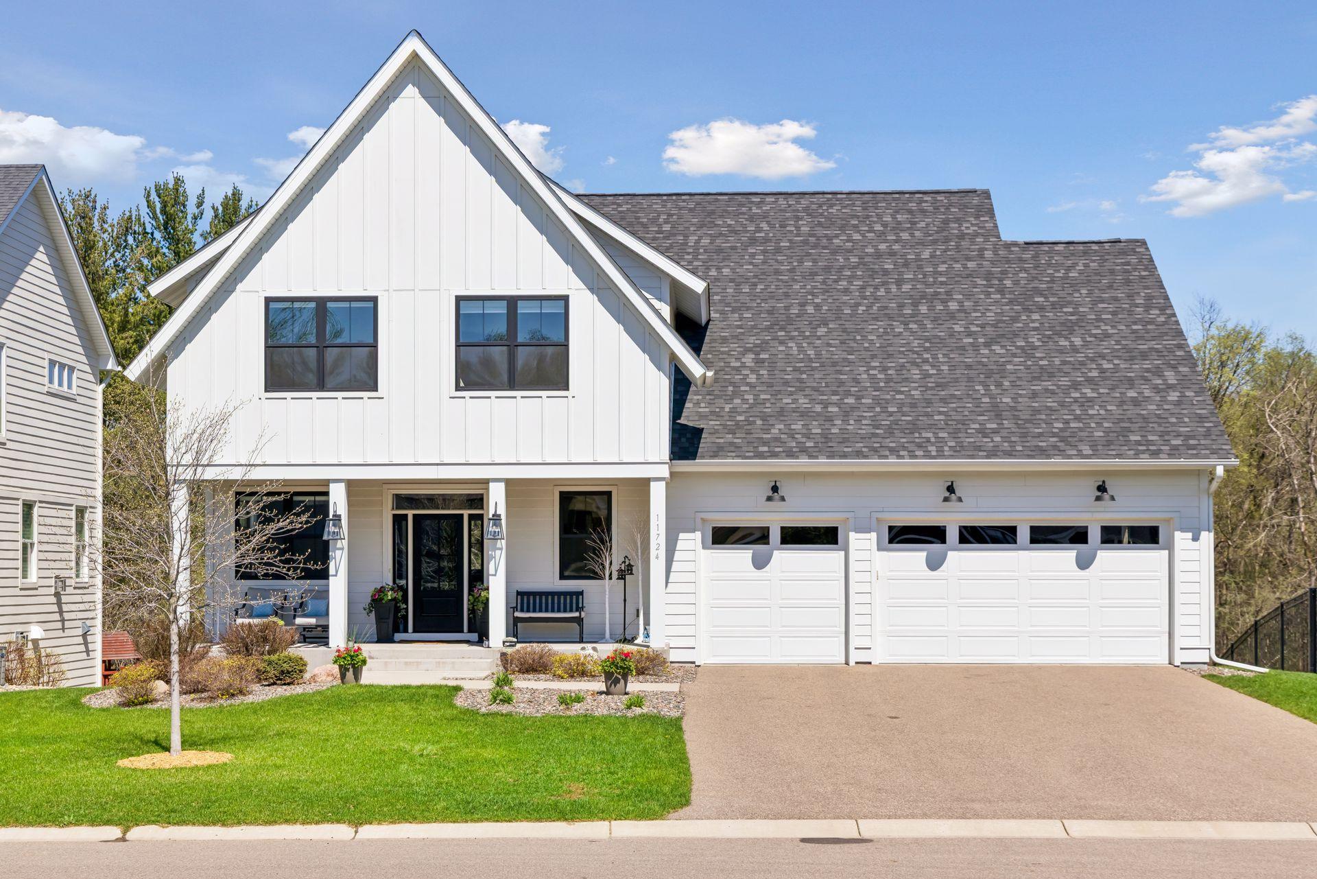 Modern Farmhouse.