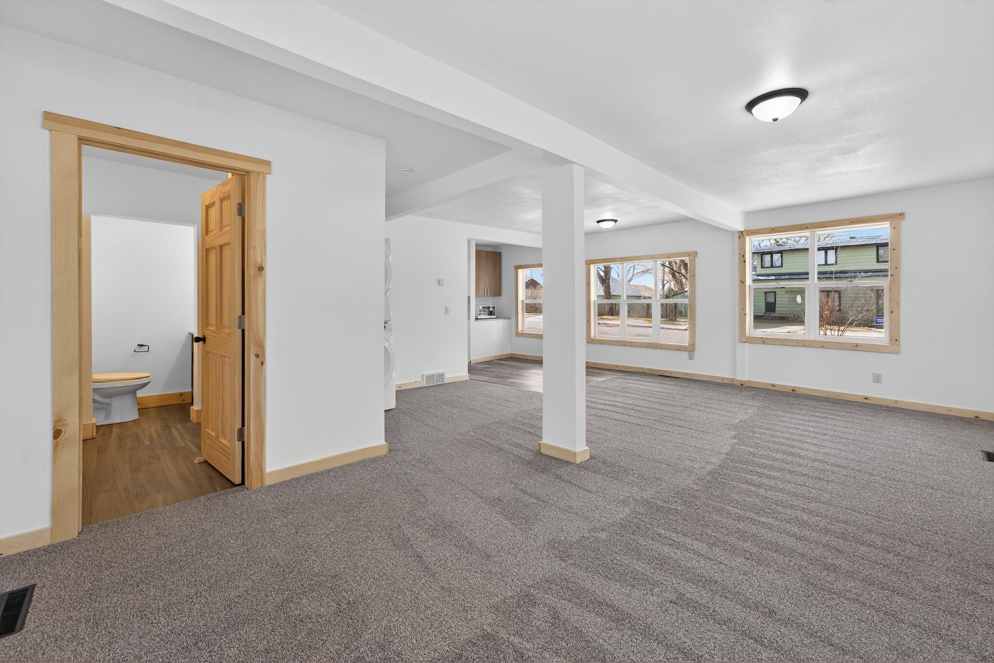 12724-FirstAveS-MB-DONE-13 - Copy.jpg