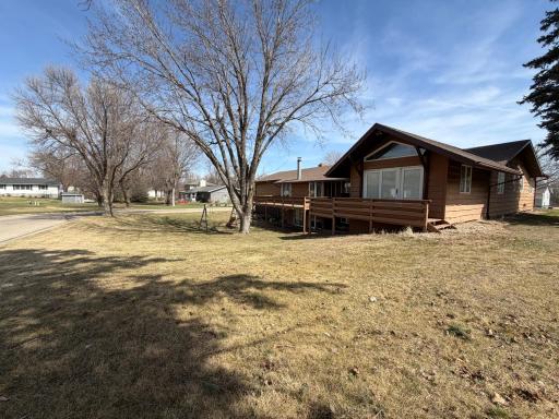613 Pennsylvania Avenue, Adrian, MN 56110