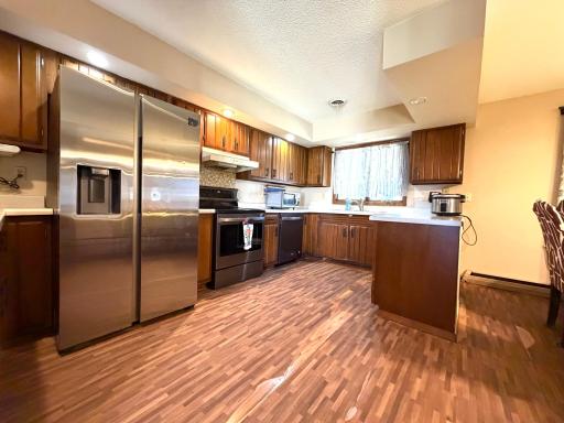 613 Pennsylvania Avenue, Adrian, MN 56110