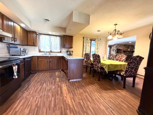 613 Pennsylvania Avenue, Adrian, MN 56110